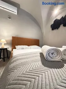 Arch Residence, studio 2, Emporios - Image 4