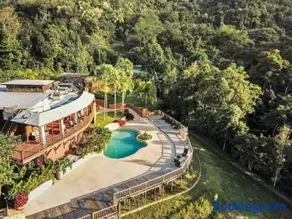 3 bed 2 bath W pool @ Juncos - Image 4