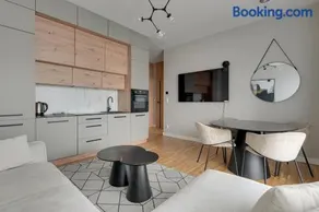 Sol Marina by Comfort Apartments - Image 4