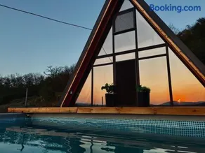 Vila Ahouse - Image 2