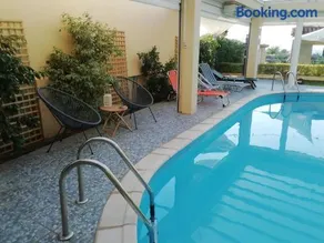 Stone Guesthouse - Image 1