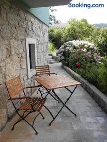 Tranquity Studio Apartment Ika - Image 5
