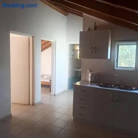FILOXENIA Apartment 9 - Image 2
