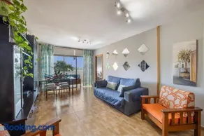 Appartement avec internet haut débit | Vue mer | Parfait pour le travail à distance - Image 2