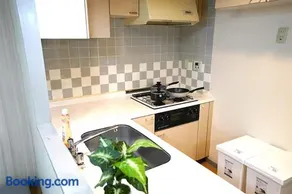 Room 202 Nishi-Shinjuku Gochome 9 minutes walk 40 square meters Sleeps up to 6 people - Image 2