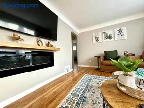 Parma Ranch with Hot Tub and Game and Media Room - Image 4