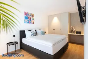 Nomes Apartment - Image 1