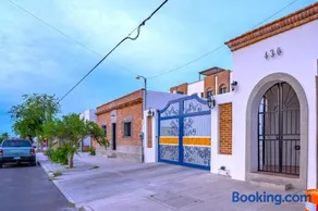 Condo Rosales Beautiful Downtown 2BR-1Ba with pool & rooftop - Image 4