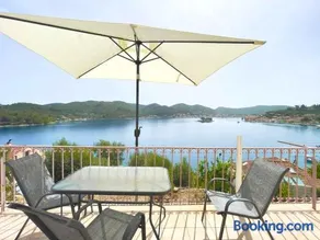 Porto Vista Apartments - Image 1