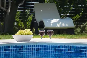 MarySol Luxury Villa - Image 3