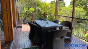 Coastal Retreat In The Heart Of Brunswick Heads - Image 5