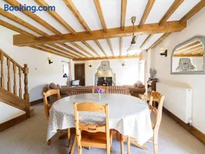 3 Bed in Ashford In The Water oc-pk501 - Image 4