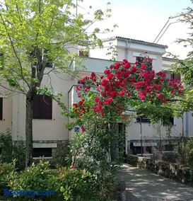 Apartman Adrijana Kastav, free WiFi & parking, 2 bedrooms & sea view - Image 1