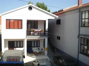 Apartments Jurlina - Image 2