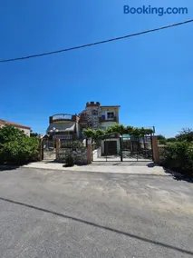 Sweet Dreams Villa - Image 3