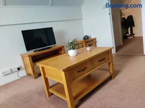 Historic river side cottage - top apartment - Image 3