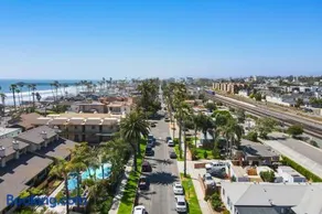 Oceanside Rocks Family Vacation Home - Image 5