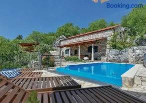 Holiday home Oasis of Peace - Image 2