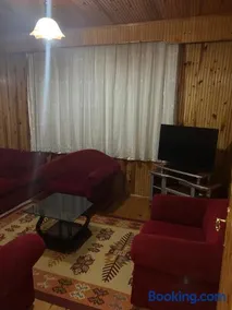 UZUNGÖL Nehir kenarında Doğa içinde merkezi 3 yatak odalı Büyük SUİTE Daire - Image 4