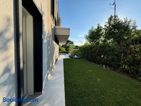 Albarella villa con piscina nuova - Image 2