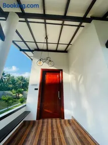 Bellis Residence Hikkaduwa - Image 3