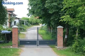 Camera privata con terrazza, giardino e griglia - Image 3