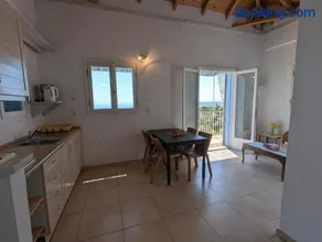 Loft apartment with sea view - Image 4