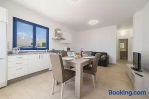 Apartmento Calima 3 by Escape Home - Image 4