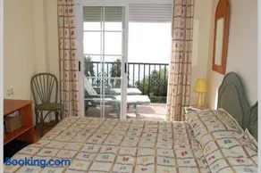 Apartamento con vistas al mar - Image 4