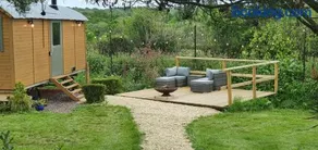 Forton House Shepherd's Huts - Image 3