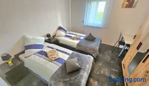 Ferienwohnung Sheni - Image 3