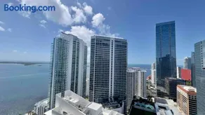 Brickell Center w/City & Bay View + FREE Parking! - Image 5