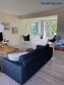 Spacious Country Home Near Forest And Border - Image 5