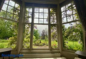 Parteen A Lax, River House & Gardens - Image 4