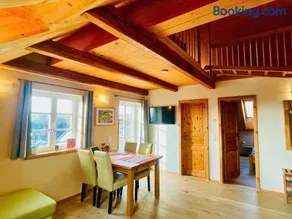 Ferienhaus Winterbergblick, Nationalpark Sächsische Schweiz, 5 Wohnungen und Gemeinschaftsraum, Boulderraum und Sauna im Haus - Image 3