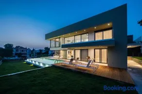 Villa Pausilypon - Image 2
