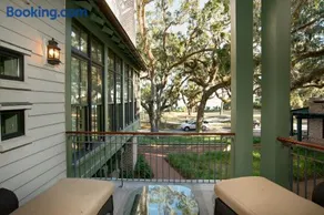 River View 3 Bedroom Wilson Village Home 70 - Image 2