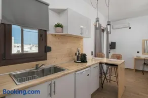 Melina's Cozy Apartment - Image 4