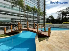 Apartamento familiar em Riviera de São Lourenço Módulo 8 - Image 2