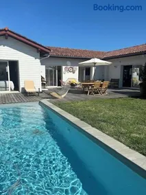 BIDART villa proche des plages et commodités, au calme, piscine chauffée - Image 1