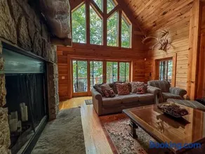 Best Lake Front in Deep Creek - Image 3
