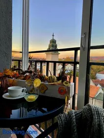 Apartman Riva Panoramska terasa & Privatna Garaža - Image 4