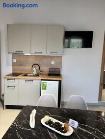 Smaragdi apartment - Image 2