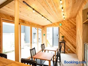 Trawl Guesthouse トロールゲストハウス - Image 2