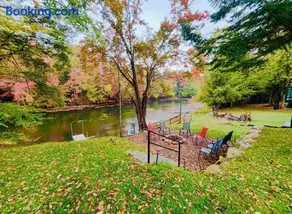 Moose Riverside Bungalow 3BR Home Old Forge NY - Image 2
