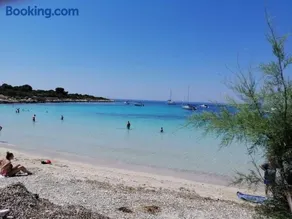 Apartment Lucija on the sandy beach - Image 4