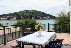 Waterfront Apartments - Image 2
