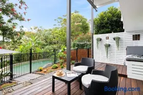 Green Scape - Whale Beach - Image 1