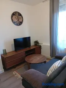 Modern apartment! - Image 2