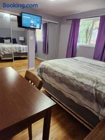 Winnipeg Place to Stay - Image 1